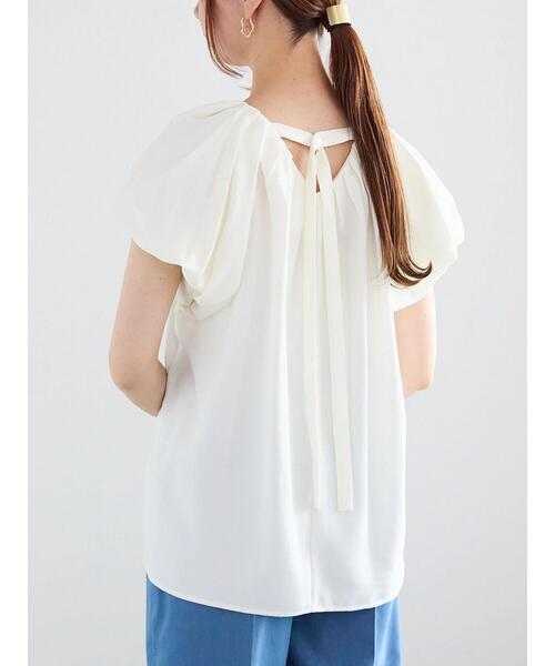 Te chichi(テチチ)の「バルーンフレンチスリーブブラウス(シャツ/ブラウス・レディース・オフホワイト/ブラック/ブルー・F)」の6枚目の写真