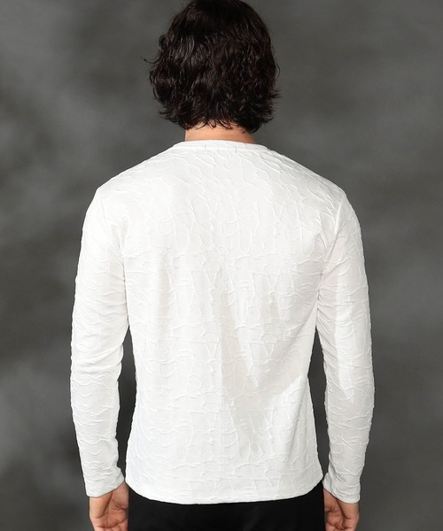 HIDEAWAYS NICOLE（ハイダウェイニコル）の「アイビーブリスタ-ジャカードＶネックプルオーバー（Tシャツ/カットソー・メンズ・オフホワイト/ブラック・X-LARGE/LARGE/MEDIUM）」の5枚目の写真