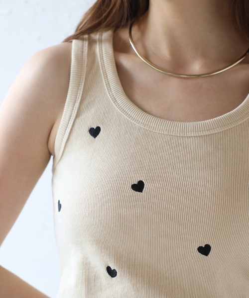 ハート刺繍リブタンクトップ（タンクトップ）｜Bonjour Sagan