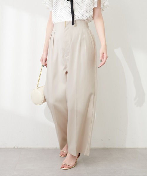 natural couture（ナチュラルクチュール）の「osonoゴールドバー付きタックパンツ（その他パンツ・レディース・ラベンダー/ライトベージュ/ブラック/グレー・MEDIUM/LARGE）」の3枚目の写真