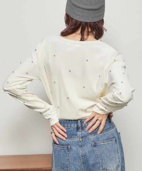 Auntie Rosa Holiday（アンティローザホリデー）の「ビジューベロアプルオーバー（Tシャツ/カットソー・レディース・チャコールグレー/アイボリー・FREE）」の8枚目の写真