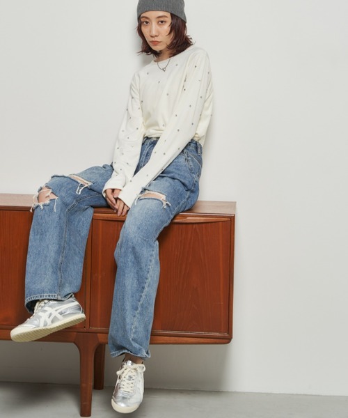 Auntie Rosa Holiday（アンティローザホリデー）の「ビジューベロアプルオーバー（Tシャツ/カットソー・レディース・チャコールグレー/アイボリー・FREE）」の9枚目の写真