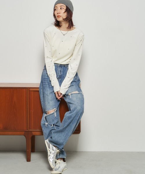 Auntie Rosa Holiday（アンティローザホリデー）の「ビジューベロアプルオーバー（Tシャツ/カットソー・レディース・チャコールグレー/アイボリー・FREE）」の10枚目の写真