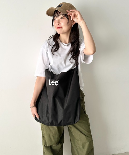 Lee（リー）の「Lee/リー ロゴ刺繍 ザックリ ビッグショルダー/MEGAショルダー/ニュースペーパーバッグ（ショルダーバッグ・レディース・シルバー/ホワイト/ブラック・FREE）」の22枚目の写真