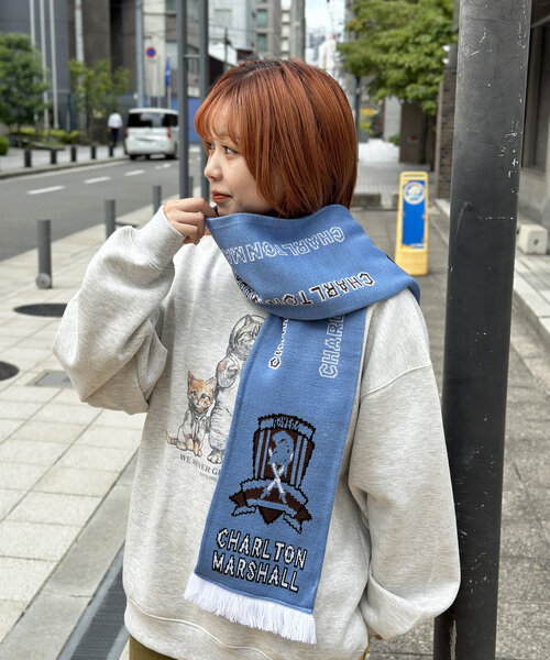 CPCM（シーピーシーエム）の「FOOTBALLマフラー（マフラー・レディース・レッド/ブルー/グリーン・FREE）」の2枚目の写真