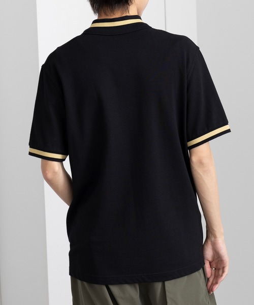 FRED PERRY(フレッドペリー)の「【FRED PERRY】SINGLE TIPPED FRED PERRY SHIRT M2 Made in England(ポロシャツ・メンズ・ブラック/ライトブルー/アイボリー/ネイビー/バーガンディー・M/L/XL/XXL/S)」の10枚目の写真
