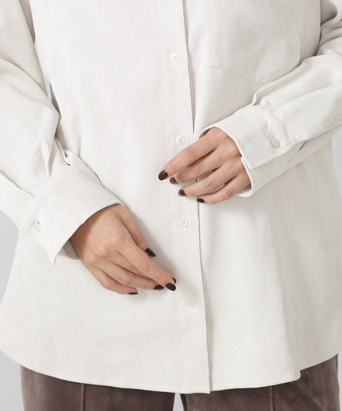 FOUND GOOD（ファウンドグッド）の「EASYコーデュロイシャツ（シャツ/ブラウス・レディース・ブルー系5/アイボリー/ベージュ/ブラウン系8/オレンジ系5・L/S/M）」の17枚目の写真