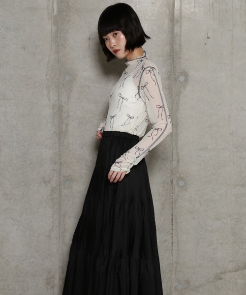 ROSE BUD（ローズバッド）の「プリントシアーインナー（Tシャツ/カットソー・レディース・ブラック/ホワイト/ホワイト系その他・FREE）」の9枚目の写真