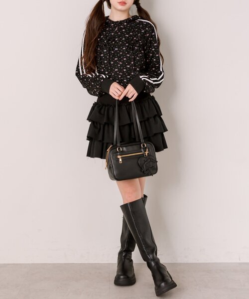 OLIVE des OLIVE（オリーブデオリーブ）の「胸ドロストパーカー（Tシャツ/カットソー・レディース・ブラウン/サックスブルー/ブラック/トップグレー・FREE）」の8枚目の写真