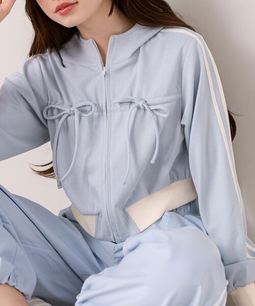 OLIVE des OLIVE（オリーブデオリーブ）の「胸ドロストパーカー（Tシャツ/カットソー・レディース・ブラウン/サックスブルー/ブラック/トップグレー・FREE）」の13枚目の写真