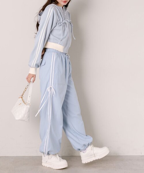 OLIVE des OLIVE（オリーブデオリーブ）の「胸ドロストパーカー（Tシャツ/カットソー・レディース・ブラウン/サックスブルー/ブラック/トップグレー・FREE）」の17枚目の写真