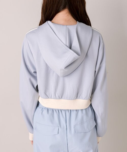 OLIVE des OLIVE（オリーブデオリーブ）の「胸ドロストパーカー（Tシャツ/カットソー・レディース・ブラウン/サックスブルー/ブラック/トップグレー・FREE）」の21枚目の写真