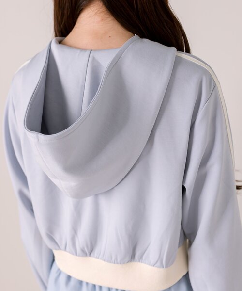 OLIVE des OLIVE（オリーブデオリーブ）の「胸ドロストパーカー（Tシャツ/カットソー・レディース・ブラウン/サックスブルー/ブラック/トップグレー・FREE）」の22枚目の写真