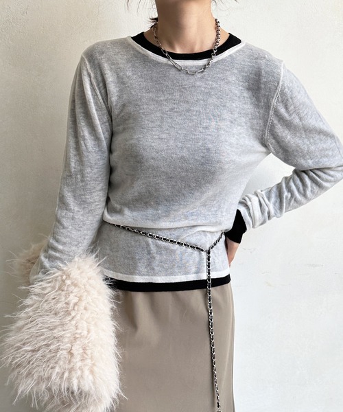 DouDou（ドゥドゥ）の「2枚SETニット（ニット/セーター・レディース・レッド/オフホワイト/グレー・FREE）」の2枚目の写真