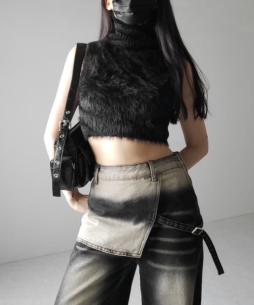 me+em select(ミームセレクト)の「【 2color /4size 】ラップレイヤードバイカラーブリーチワイドデニム / wrap layered bicolor bleach wide denim(デニムパンツ・レディース・ブルー/ブラック・X-LARGE/SMALL/MEDIUM/LARGE)」の16枚目の写真