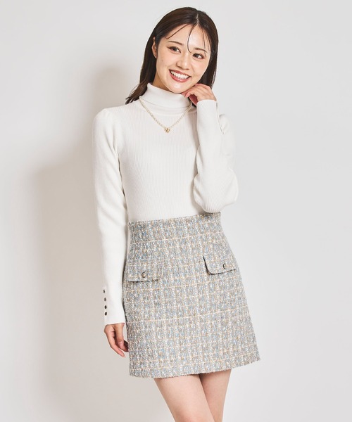 31 Sons de mode（トランテアン　ソン　ドゥ　モード）の「【ＷＡＳＨＡＢＬＥ】ゴールド釦タートルネックニット（ニット/セーター・レディース・ブラック/オフホワイト/サックスブルー/ピンク・フリー）」の19枚目の写真