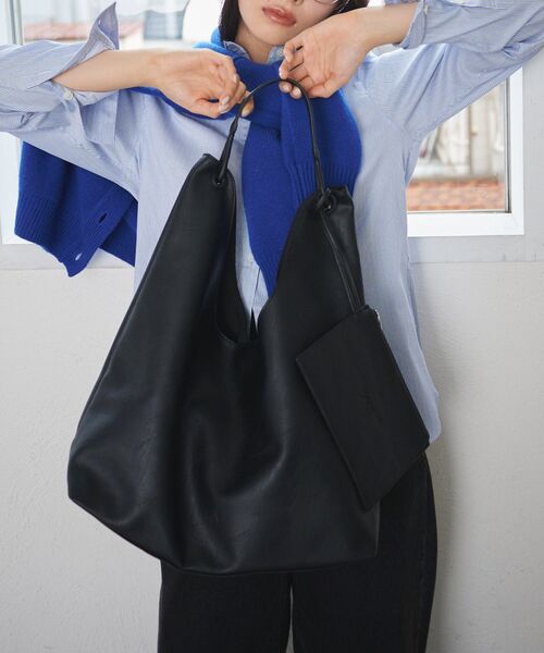 kivi（キヴィ）の「ポーチツキトートバッグ（トートバッグ・レディース・シルバー/ブラック・ONE SIZE）」の3枚目の写真