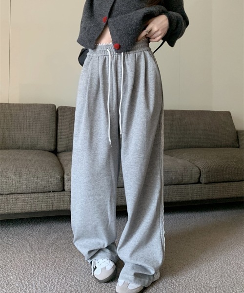 FREE STYLISTS（フリー スタイリスト）の「YUGA_YGMC　フリルステッチ イージールーズシルエットスパンツ（スウェットパンツ・レディース・ブラック/ライトグレー/オフホワイト/ネイビー・FREE）」の18枚目の写真