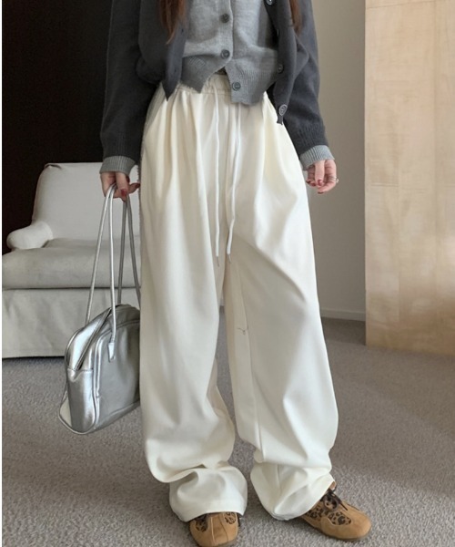 FREE STYLISTS（フリー スタイリスト）の「YUGA_YGMC　フリルステッチ イージールーズシルエットスパンツ（スウェットパンツ・レディース・ブラック/ライトグレー/オフホワイト/ネイビー・FREE）」の7枚目の写真