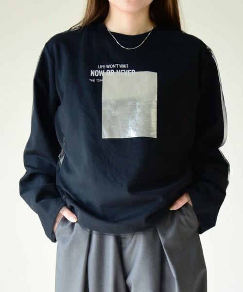 and it_(アンドイット)の「チュール重ね箔プリントロングTシャツ(Tシャツ/カットソー・レディース・ブラック/オフホワイト・M)」の7枚目の写真