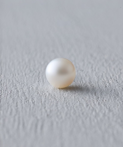 and cloud(アンドクラウド)の「Pearl Pierce M / Single(ピアス(片耳用)・レディース・シルバー・FREE)」の5枚目の写真