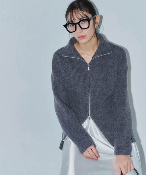 LIENCOEUR（リアンクール）の「ダブルジップニットトップス（ニット/セーター・レディース・グレー/ブラウン/アイボリー・FREE）」の8枚目の写真