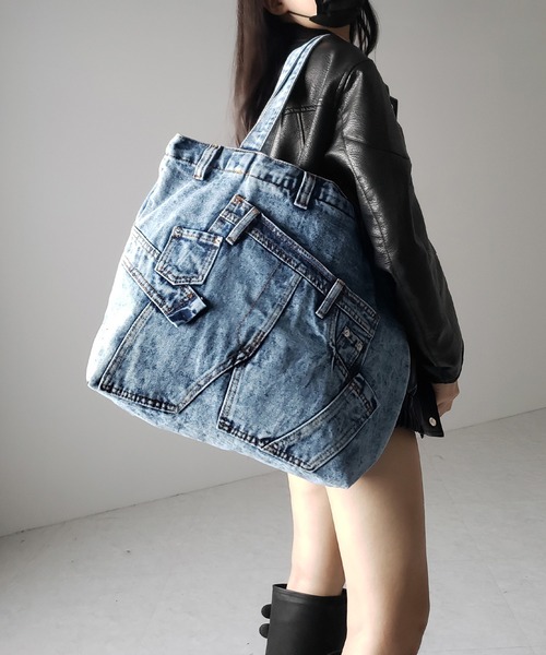 me+em select(ミームセレクト)の「【 2color 】ヴィンテージドッキングウォッシュデニムバッグ / vintage docking washed denim bag(トートバッグ・レディース・ブラック/ブルー・FREE)」の17枚目の写真