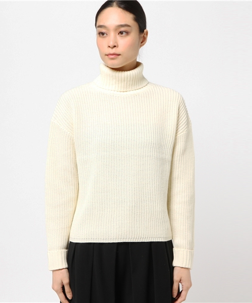 koe（コエ）の「ビッグ畦編みニットプルオーバー（ニット/セーター・レディース・アイボリー/カーキ/ネイビー/キャメル・MEDIUM/SMALL/LARGE）」の5枚目の写真