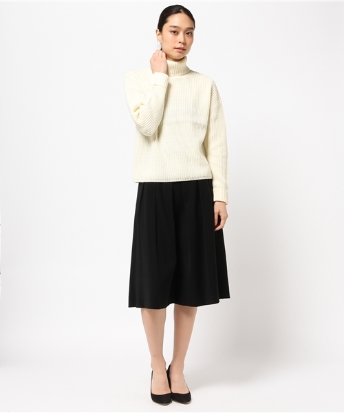 koe（コエ）の「ビッグ畦編みニットプルオーバー（ニット/セーター・レディース・アイボリー/カーキ/ネイビー/キャメル・MEDIUM/SMALL/LARGE）」の8枚目の写真