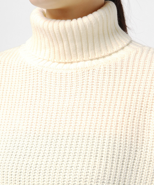 koe（コエ）の「ビッグ畦編みニットプルオーバー（ニット/セーター・レディース・アイボリー/カーキ/ネイビー/キャメル・MEDIUM/SMALL/LARGE）」の9枚目の写真