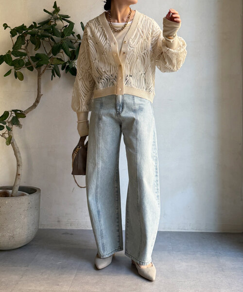 DouDou（ドゥドゥ）の「コードレースニット切替Vカーディガン（カーディガン/ボレロ・レディース・ブラック/ライトベージュ・FREE）」の6枚目の写真