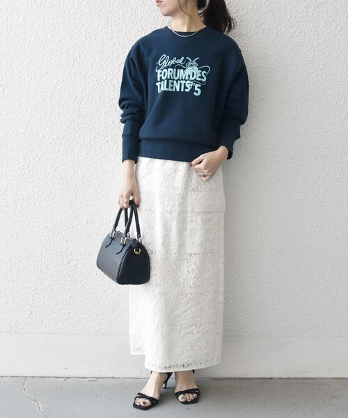 SHIPS any(シップス エニィ)の「【SHIPS any別注】THE KNiTS: ロゴ スウェット 25SS(スウェット・レディース・ネイビー/オートミール/ライトグレー・ONE SIZE)」の19枚目の写真