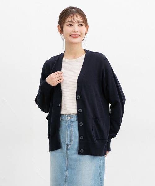 Honeys（ハニーズ）の「【ＵＶカット・ウォッシャブル・花粉リリース加工】花粉対策Ｖネックカーデ（カーディガン/ボレロ・レディース・ブルー/ブラック/ネイビー/ベージュ/グリーン/ピンク・3L/L/LL/M/S）」の12枚目の写真