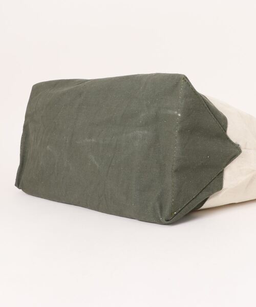 PUEBCO（プエブコ）の「LAMINATED FABRICxVINTAGE FABRIC BAG/60x30（ショルダーバッグ・メンズ・その他・ONE SIZE）」の2枚目の写真