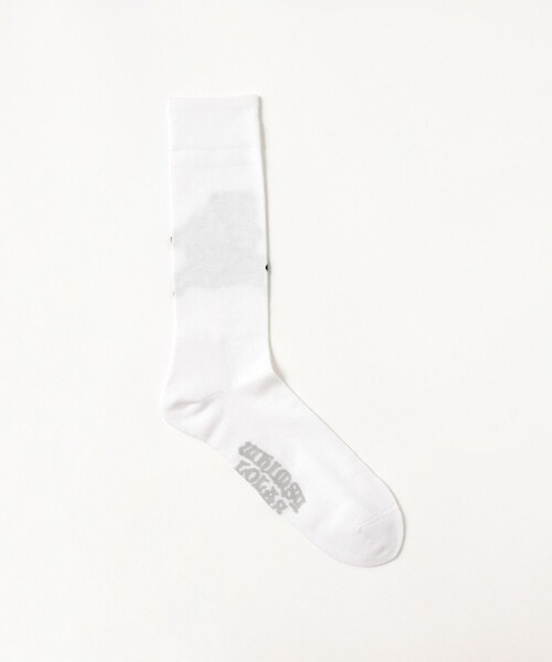 BEAMS T(ビームスティー)の「WHIMSY SOCKS × LOLAS / BLOOD SOCKS(ソックス/靴下・メンズ・ブラック/ホワイト・ONE SIZE)」の3枚目の写真