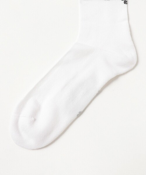 BEAMS T(ビームスティー)の「WHIMSY SOCKS × LOLAS / BLOOD SOCKS(ソックス/靴下・メンズ・ブラック/ホワイト・ONE SIZE)」の5枚目の写真