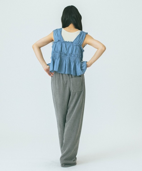 ROSE BUD(ローズバッド)の「SLV.LESS GATHERED BLOUSE(シャツ/ブラウス・レディース・ネイビー/ブルー・ONE SIZE)」の11枚目の写真