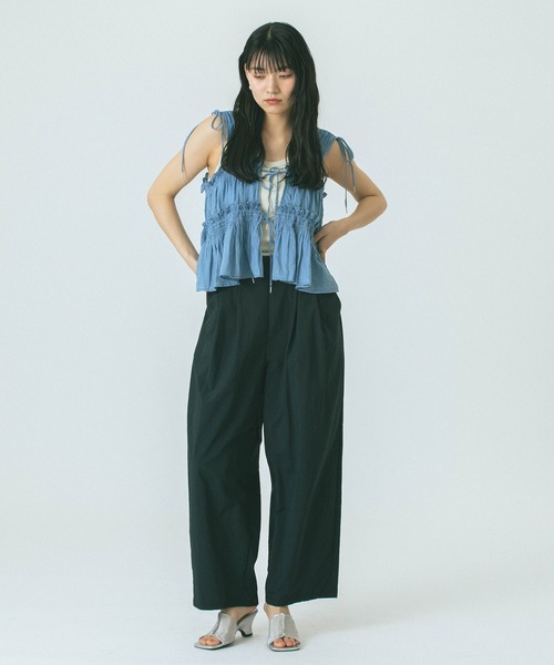 ROSE BUD(ローズバッド)の「SLV.LESS GATHERED BLOUSE(シャツ/ブラウス・レディース・ネイビー/ブルー・ONE SIZE)」の12枚目の写真