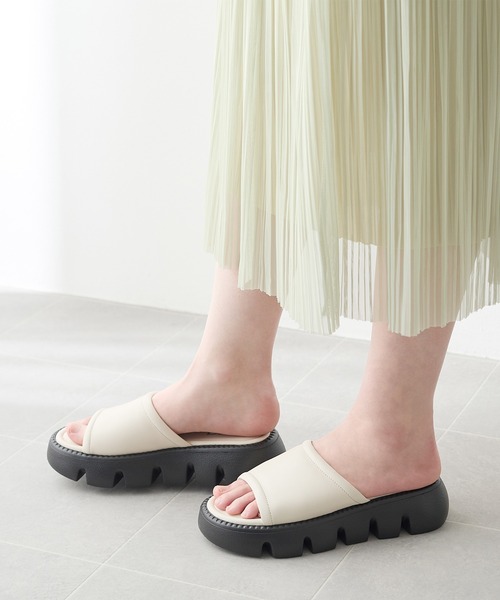 coca(ANDEX shoes product)(コカ)の「厚底 バルキーソール ミュールサンダル(サンダル・レディース・ホワイト/ブラック・LARGE/MEDIUM/SMALL)」の16枚目の写真