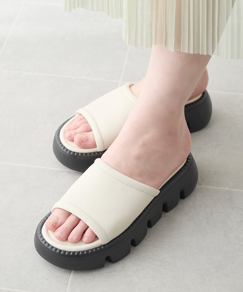 coca(ANDEX shoes product)(コカ)の「厚底 バルキーソール ミュールサンダル(サンダル・レディース・ホワイト/ブラック・LARGE/MEDIUM/SMALL)」の21枚目の写真