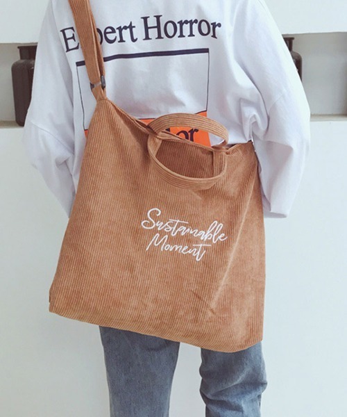 SallyLunn(サリーラン)の「コーデュロイ2WAYショルダーバッグ(ショルダーバッグ・レディース・ブラック/グリーン/グレー/ブラウン・FREE)」の1枚目の写真