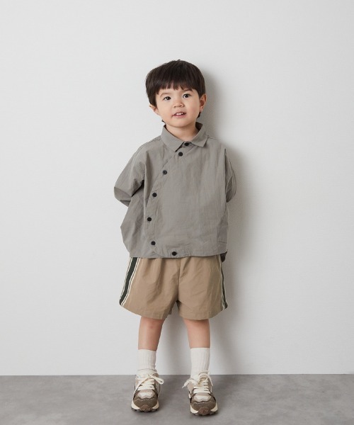 riziere(リジェール)の「サイドライン撥水ハーフパンツ(その他パンツ・キッズ・チャコール/ベージュ・150/140/130/120/110/100/90)」の8枚目の写真