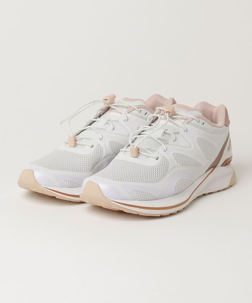 MERRELL（メレル）の「スカイクエスト トレック（スニーカー・レディース・ホワイト系その他/ホワイト×ピンク/ホワイト×シルバー/ブラック・6/8/6.5/7/7.5/5.5/8.5）」の2枚目の写真