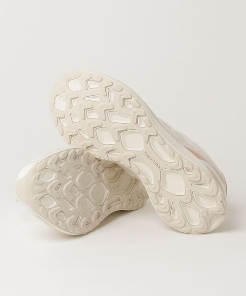 MERRELL（メレル）の「スカイクエスト トレック（スニーカー・レディース・ホワイト系その他/ホワイト×ピンク/ホワイト×シルバー/ブラック・6/8/6.5/7/7.5/5.5/8.5）」の6枚目の写真