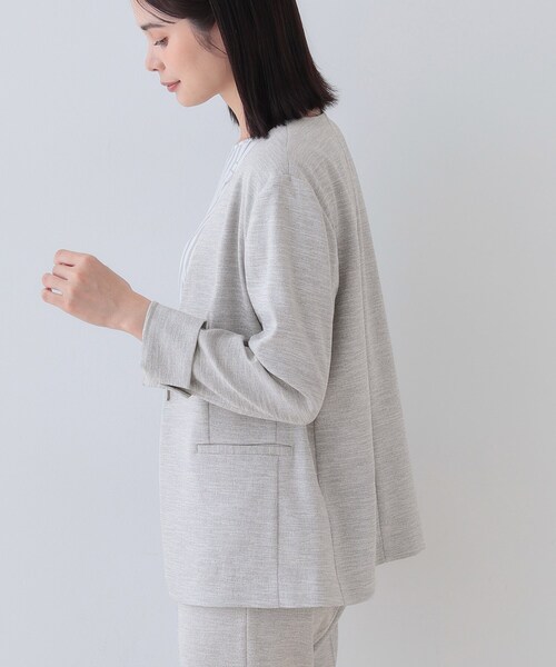 INDIVI(インディヴィ)の「【こなれSETUP】リネンライクノーカラージャケット(ノーカラージャケット・レディース・ライトグレー系3/ナチュラル/アイボリー系2/チャコール/ネイビー・15 /13/12/05/03/40/38/36/19)」の16枚目の写真