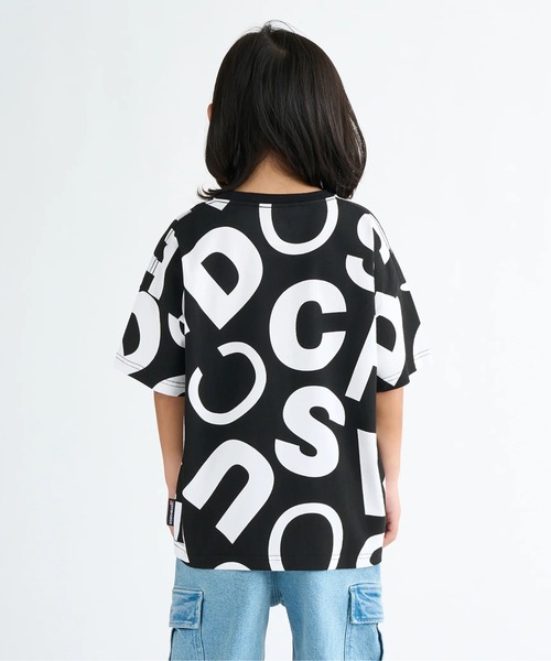 DC SHOES（ディーシーシューズ）の「25 KD ALLOVER SS/DC半袖総柄ロゴTシャツ（Tシャツ/カットソー・キッズ・ブラック/ホワイト・120/130/140/150/160）」の6枚目の写真