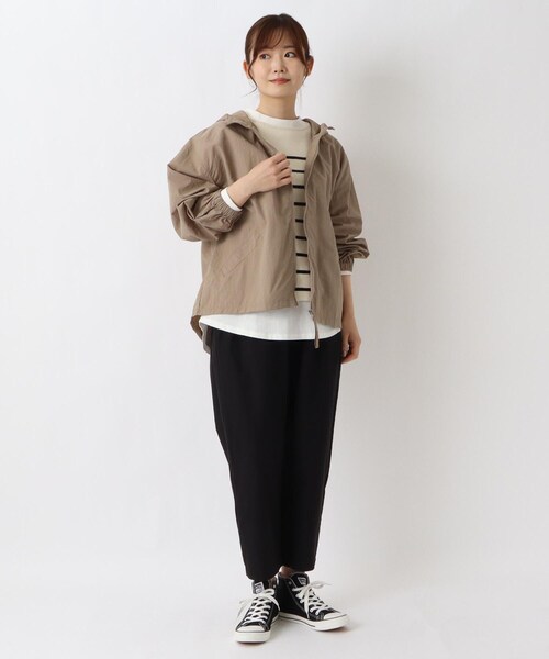 one'sterrace(ワンズテラス)の「はっ水 ポケッタブル ブルゾン(ブルゾン・レディース・ベージュ系その他7/カーキ系5・02)」の16枚目の写真