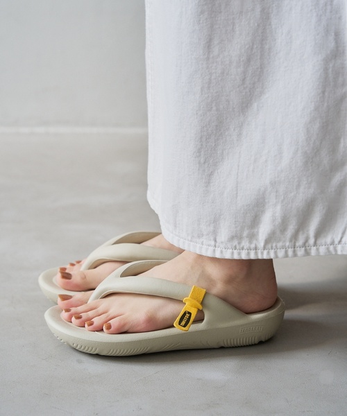 TAW&TOE（トーアンドトー）の「《追加》TAW&TOE/トーアンドトー ZEROVITY Flip Flop OG（サンダル・レディース・ベージュ/ピンク/アイボリー・24cm/23cm/22cm）」の3枚目の写真
