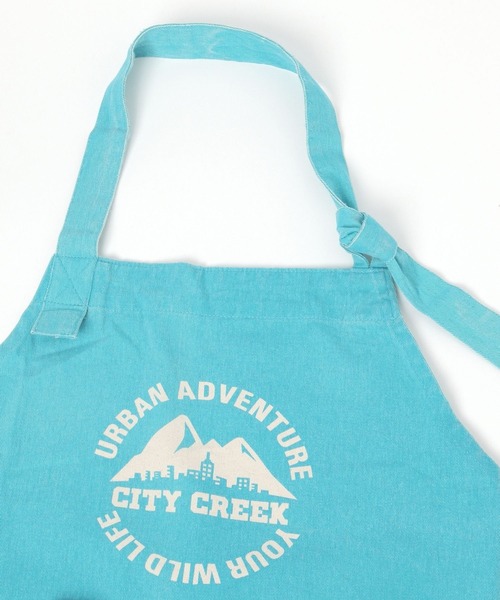 niko and...（ニコアンド）の「【CITY CREEK】パッカブルエプロン（エプロン・レディース・パープル/マスタード・0）」の10枚目の写真