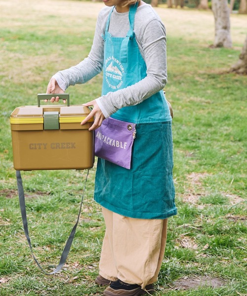 niko and...（ニコアンド）の「【CITY CREEK】パッカブルエプロン（エプロン・レディース・パープル/マスタード・0）」の16枚目の写真